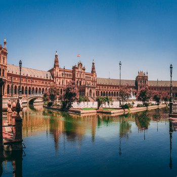 beautiful-view-plaza-de-espana-seville-spain (1)